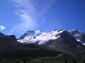 sunwapta canyon viewpoint