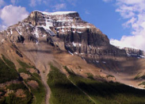 mounts amery and saskatchewan viewpoint