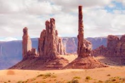 Totem Pole and Yei Bi Chei Point