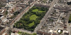 Merrion Square y Oscar Wilde Memorial