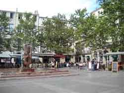 Place du Marché aux Fleurs